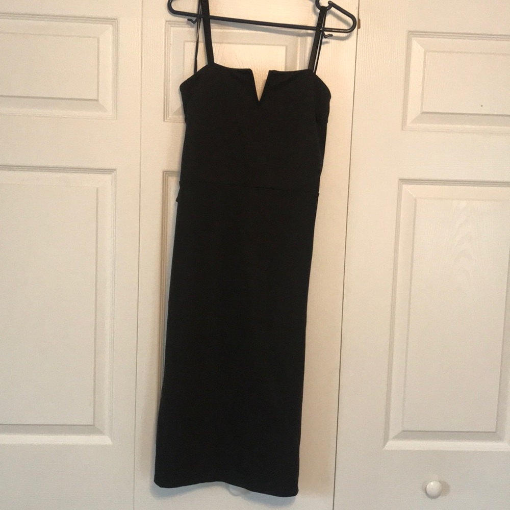 Quiz Knee-length black dress